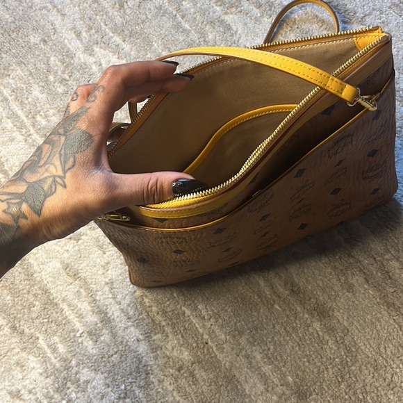 COPY - Crossbody Pouch in Visetos Original BRAND NEW - Picture 3 of 6